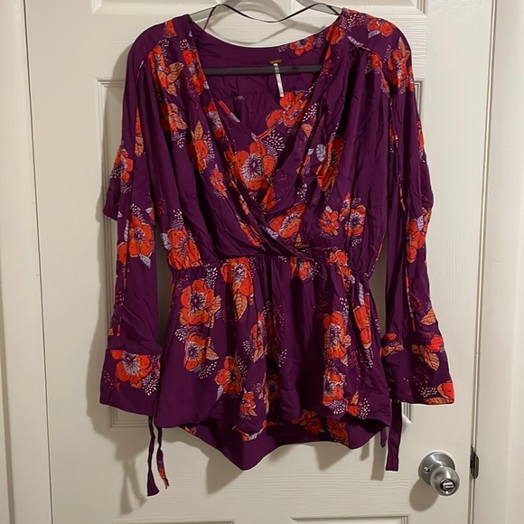EUC Free People floral blouse size small 135 - Picture 1 of 5